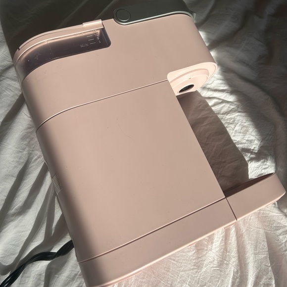 Pink Mini Keurig - Picture 2 of 6
